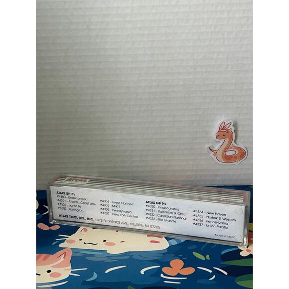 ATLAS N SCALE LOCOMOTIVE #298 GP-9 #4337 UNION PACIFIC - Picture 4 of 11